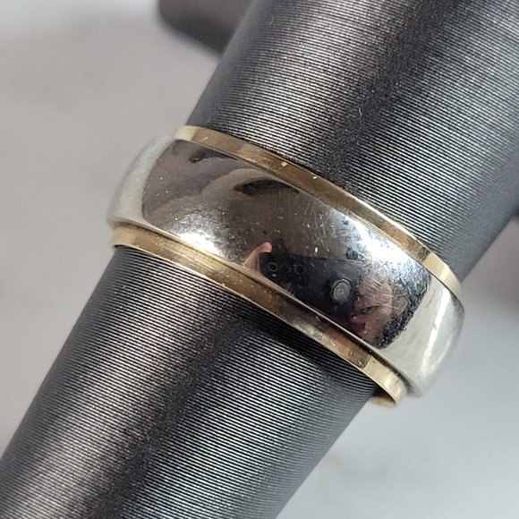 Mens Vintage Estate 14K White & Yellow Gold Wedding Band Ring 6.4g E6623